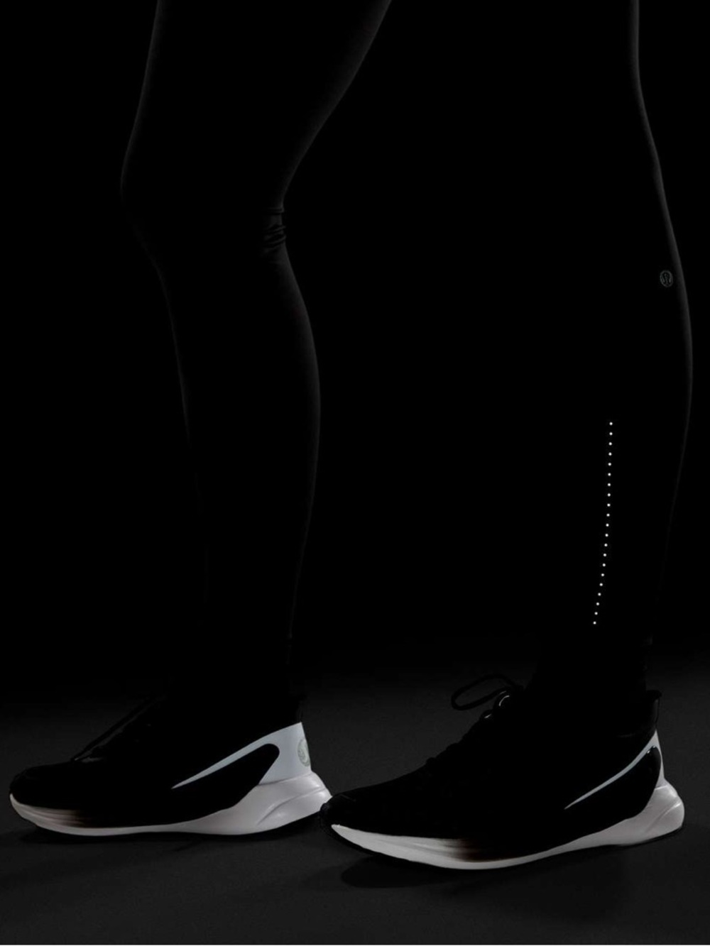 Lululemon‎ Swift Speed High Rise Tight 28" Legging Luxtreme Pockets Black Size 6 - Picture 5 of 14